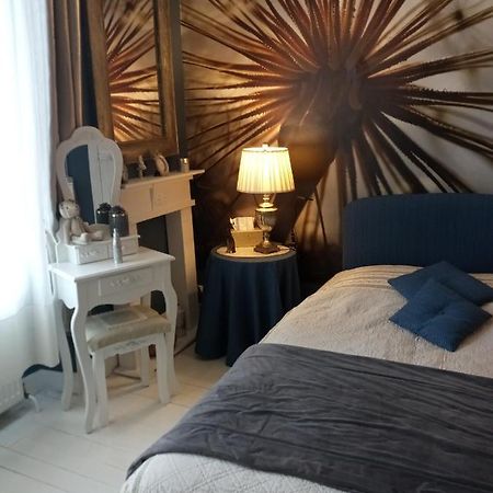Chambre Bounty, B&B, Cuisine Privee, Lit Queen Size, Terrasse, Parking, Garage Olliergues 외부 사진