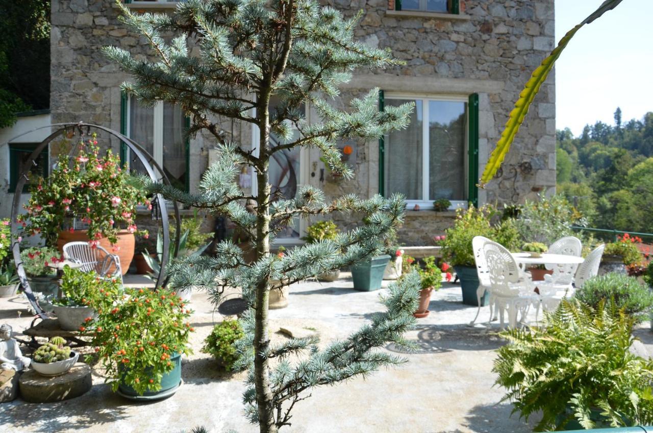 Chambre Bounty, B&B, Cuisine Privee, Lit Queen Size, Terrasse, Parking, Garage Olliergues 외부 사진