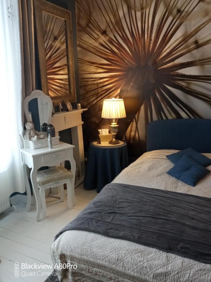 Chambre Bounty, B&B, Cuisine Privee, Lit Queen Size, Terrasse, Parking, Garage Olliergues 외부 사진