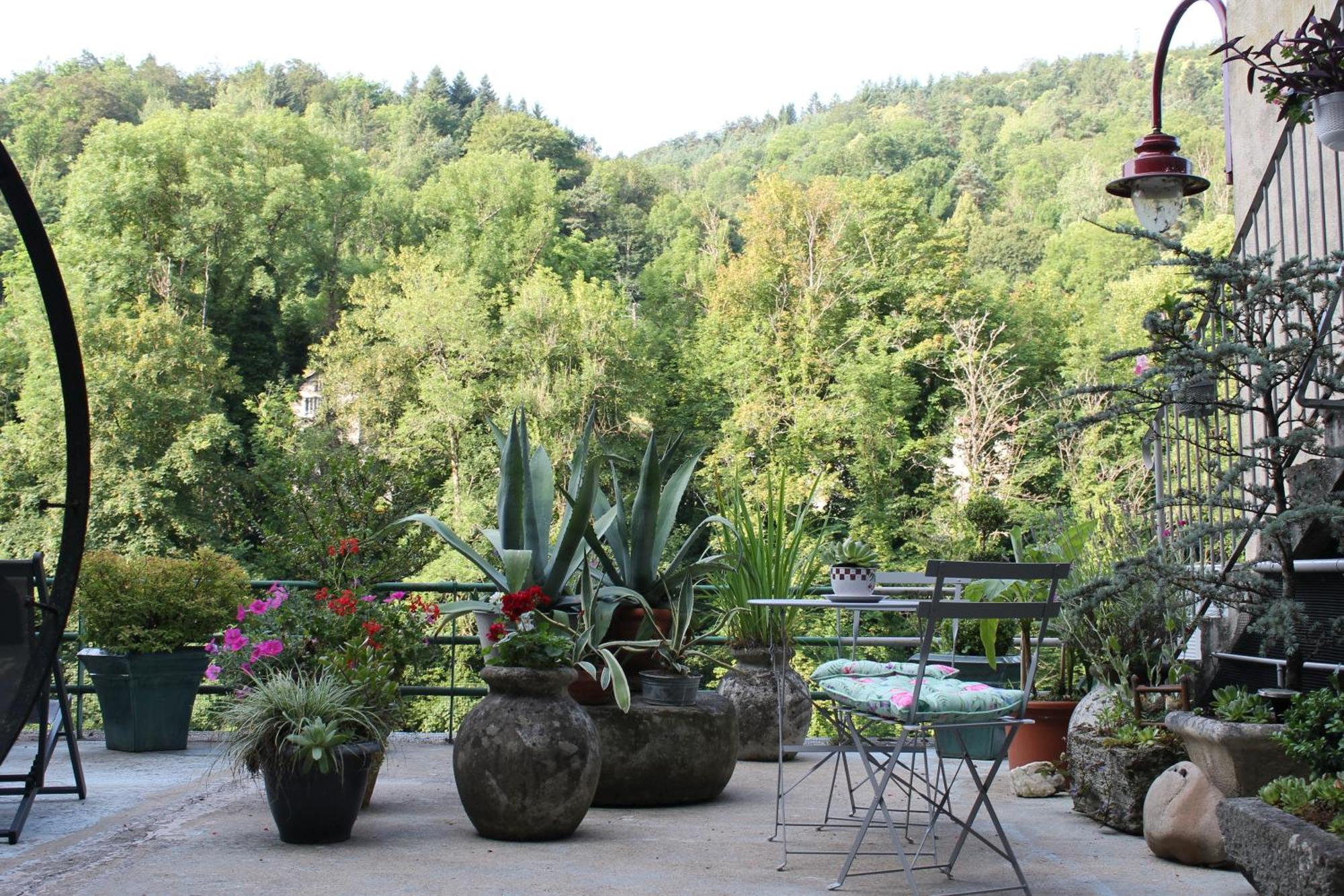 Chambre Bounty, B&B, Cuisine Privee, Lit Queen Size, Terrasse, Parking, Garage Olliergues 외부 사진