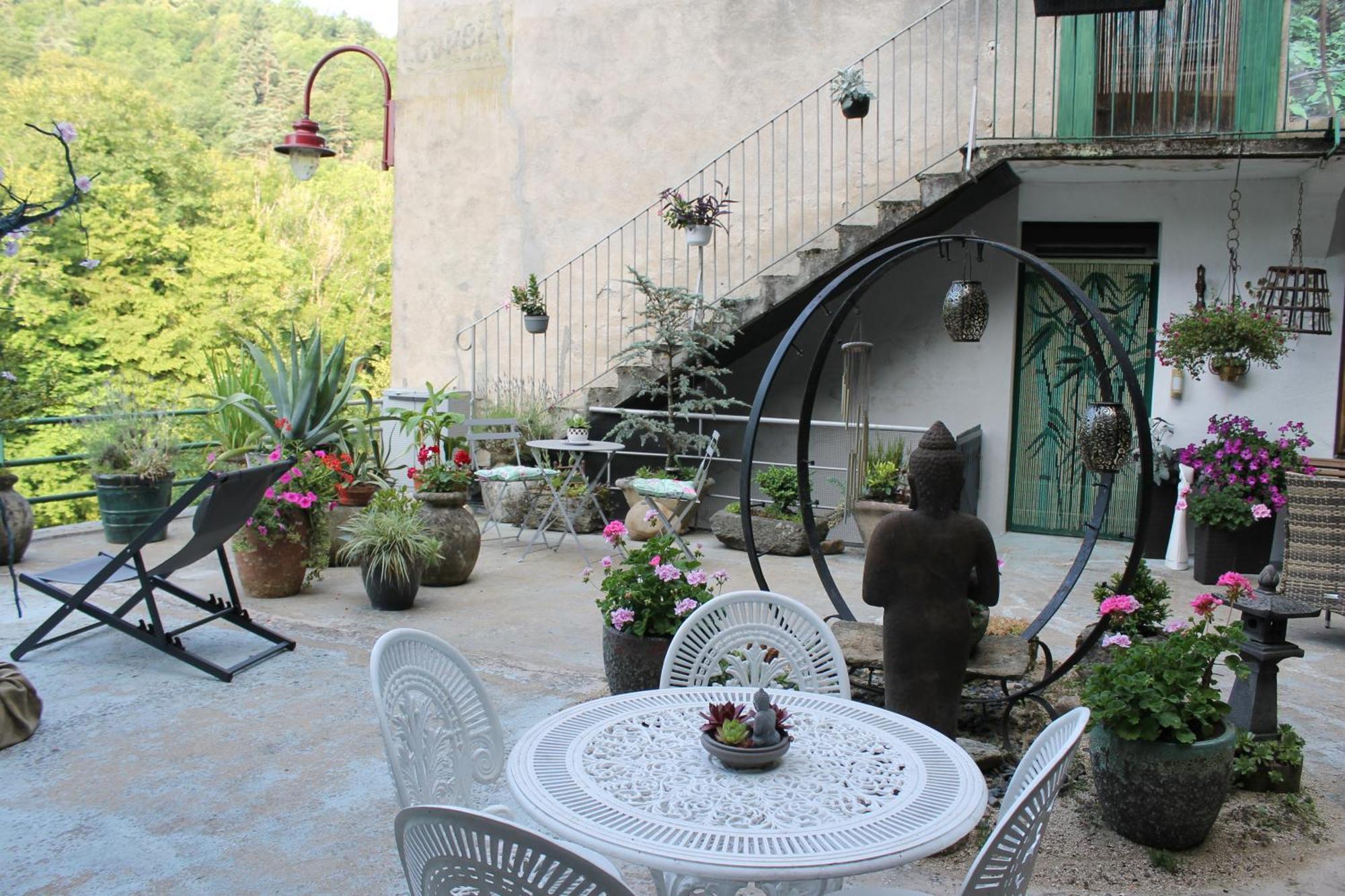 Chambre Bounty, B&B, Cuisine Privee, Lit Queen Size, Terrasse, Parking, Garage Olliergues 외부 사진